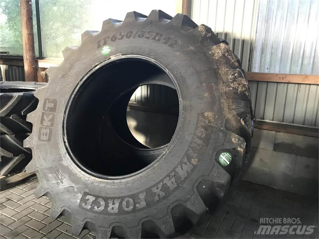 BKT 650/85R42 IF Gume, kotači i naplatci