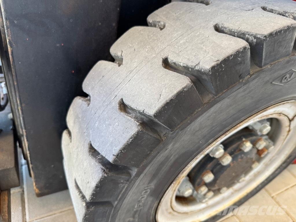 Manitou MI 25 Dizelski viličari
