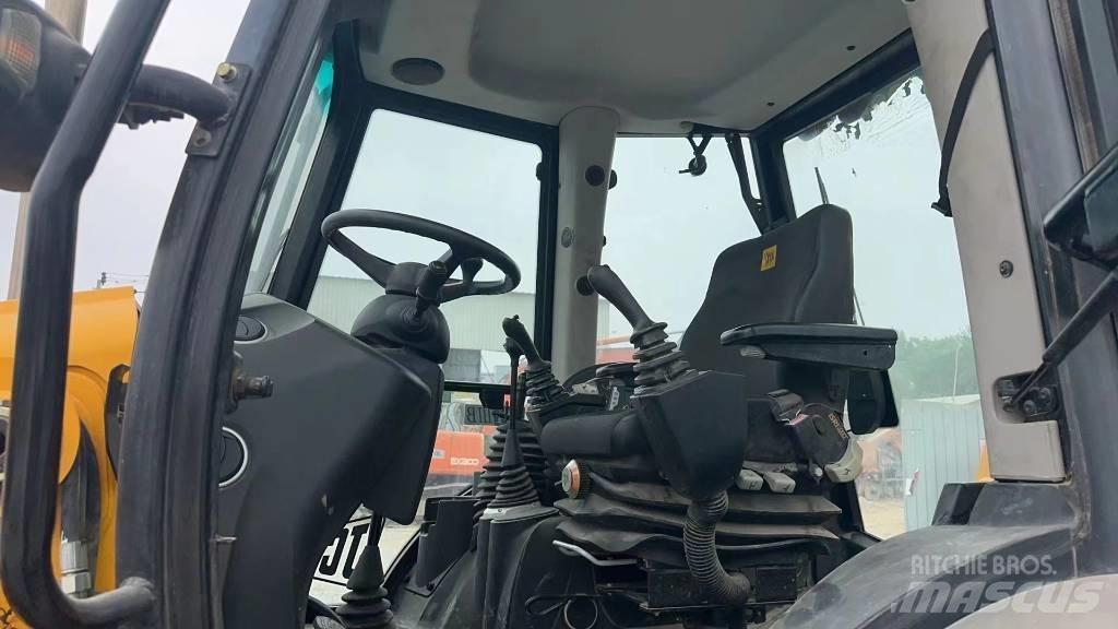 JCB 3CX Utovarni rovokopači