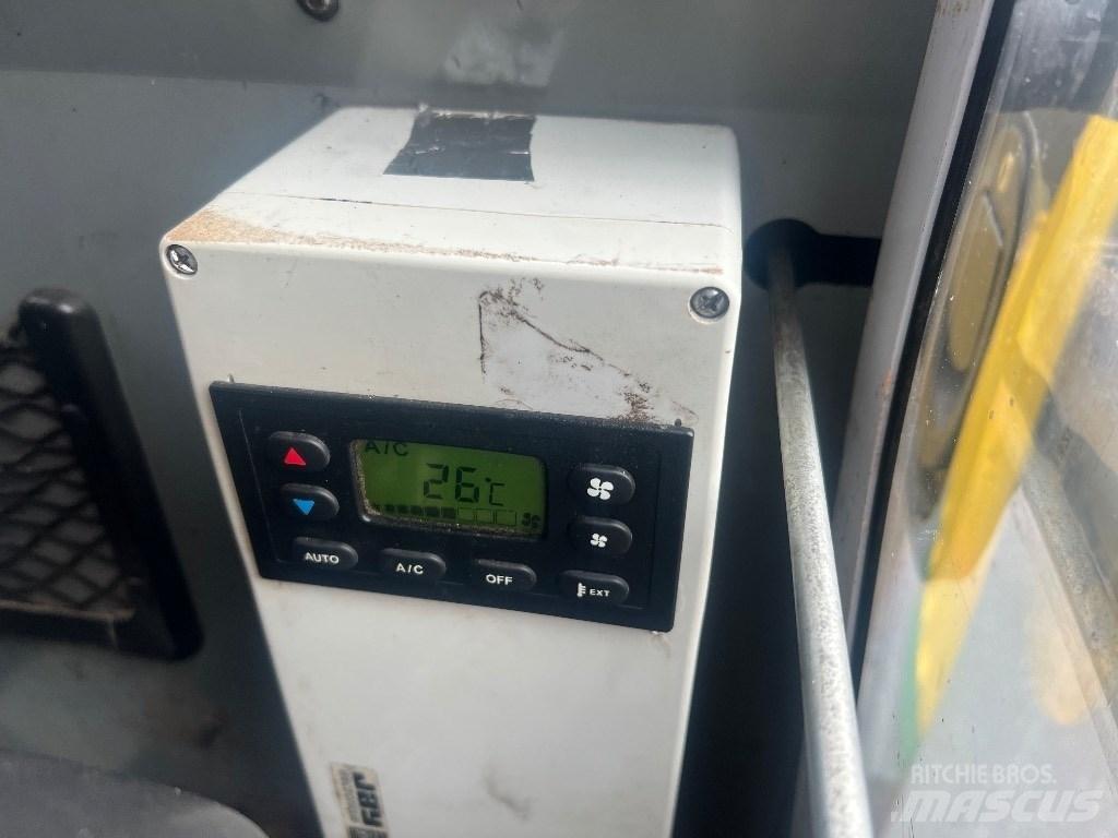 Wacker Neuson 14504 Bageri gusjeničari