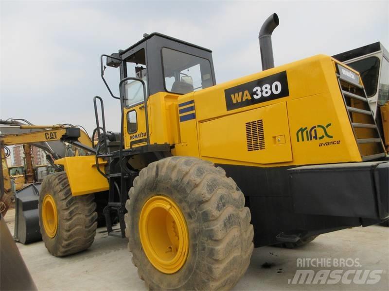 Komatsu WA 380-3 Utovarivači na kotačima