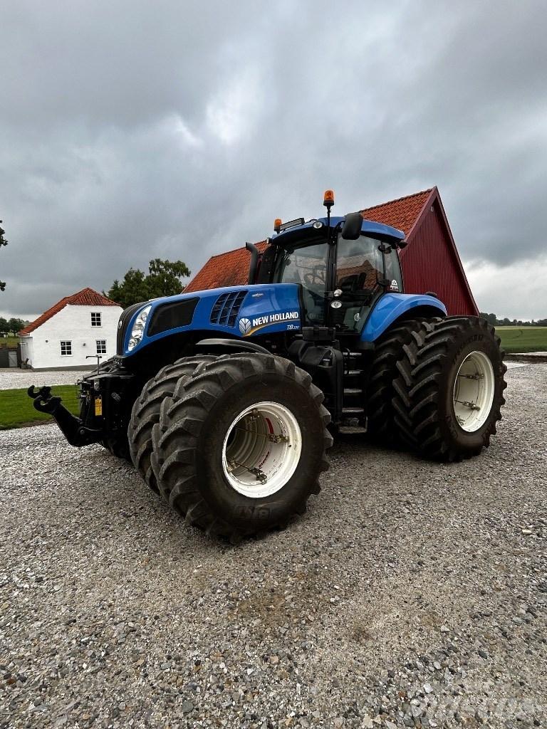 New Holland T 8.390 Traktori