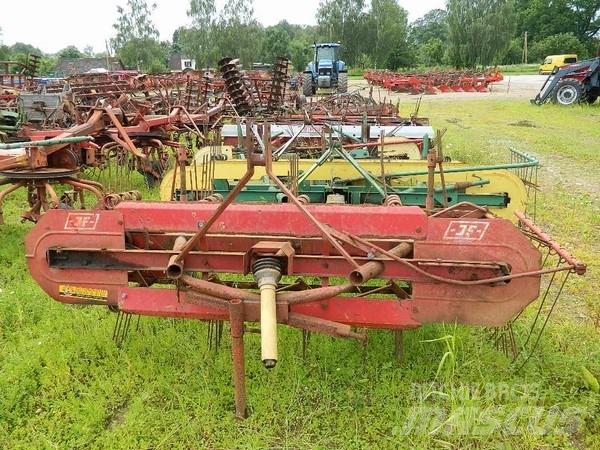 JF HSR 200 Okretači i sakupljači sijena