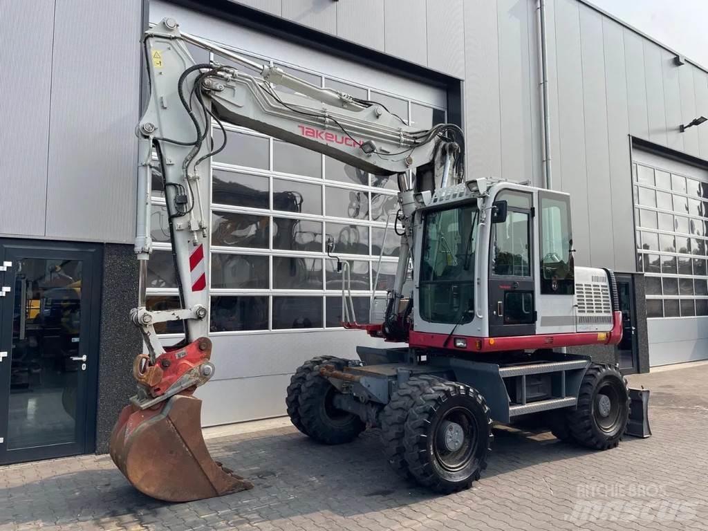 Takeuchi TB1160W Bageri na kotačima