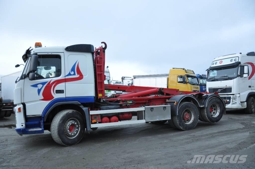 Volvo FM 400 6X2 Rol kiper kamioni s kukama za dizanje