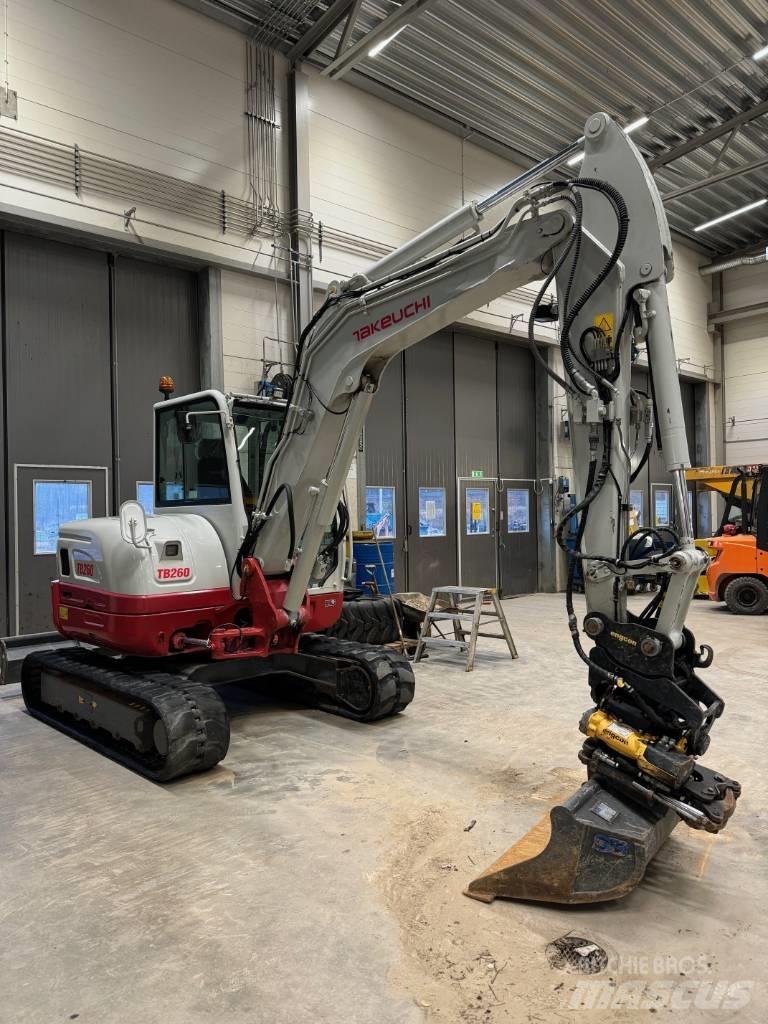 Takeuchi TB 260 Mini bageri <7t