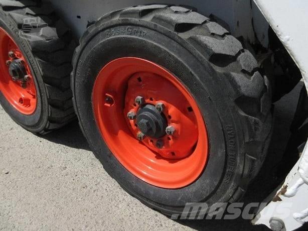 Bobcat 553 Skid steer mini utovarivači