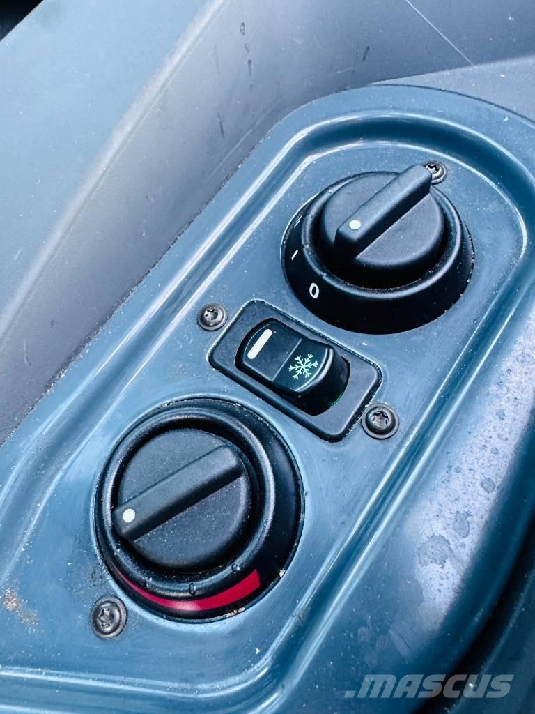 Avant 650 i Višenamjenski utovarivači