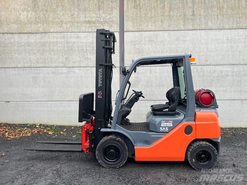 Toyota 02-8 FGF 25 Plinski viličari
