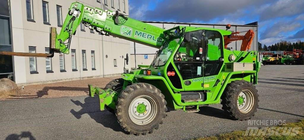 Merlo P40.17PLUS Teleskopski viličari