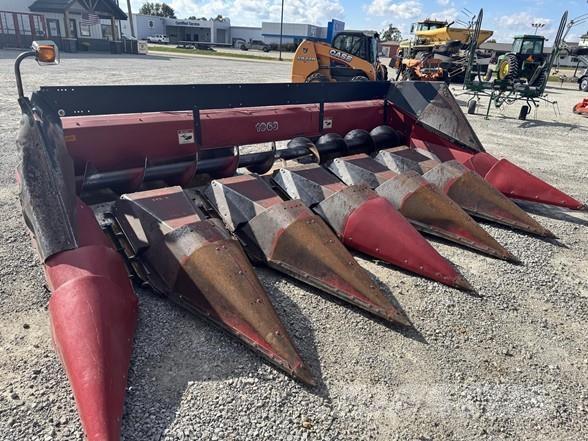 Case IH 1063 Glave hederi za kombajne