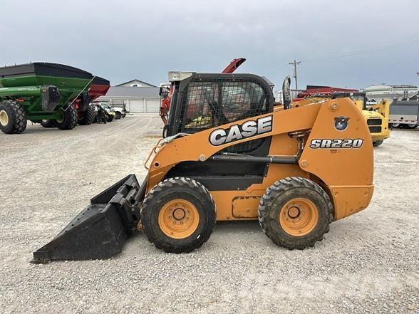 CASE SR220 Skid steer mini utovarivači