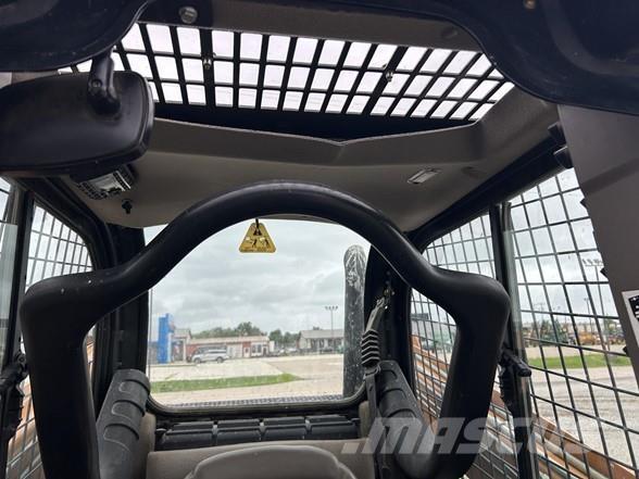 CASE SR220 Skid steer mini utovarivači