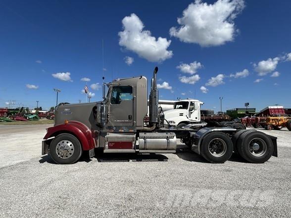 Kenworth W900 Traktorske jedinice