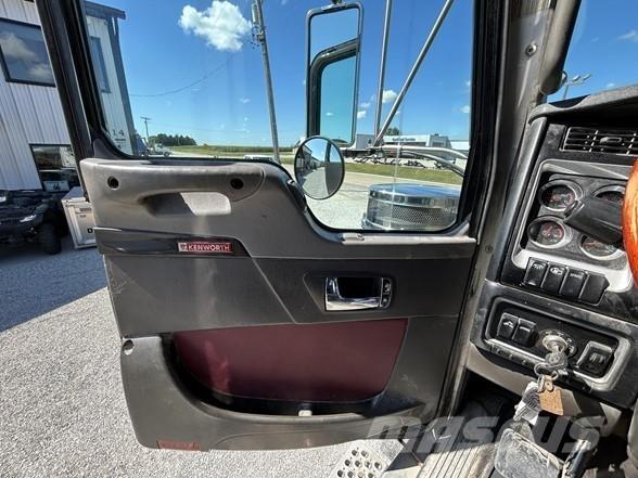 Kenworth W900 Traktorske jedinice