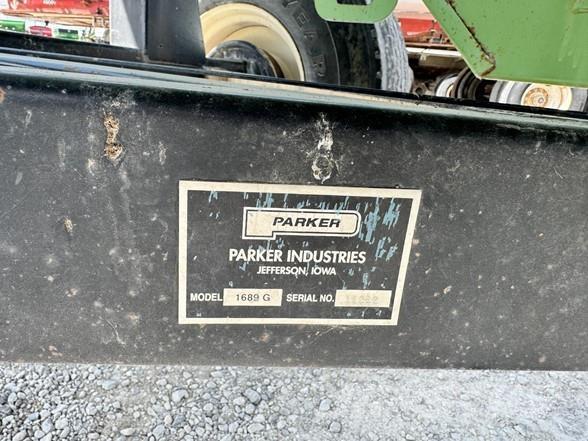 Parker 5250 Prikolice za zrno
