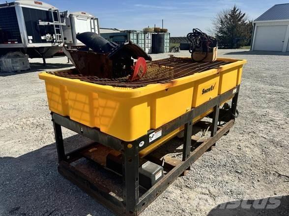 SnowEx SP-9500 Ostalo