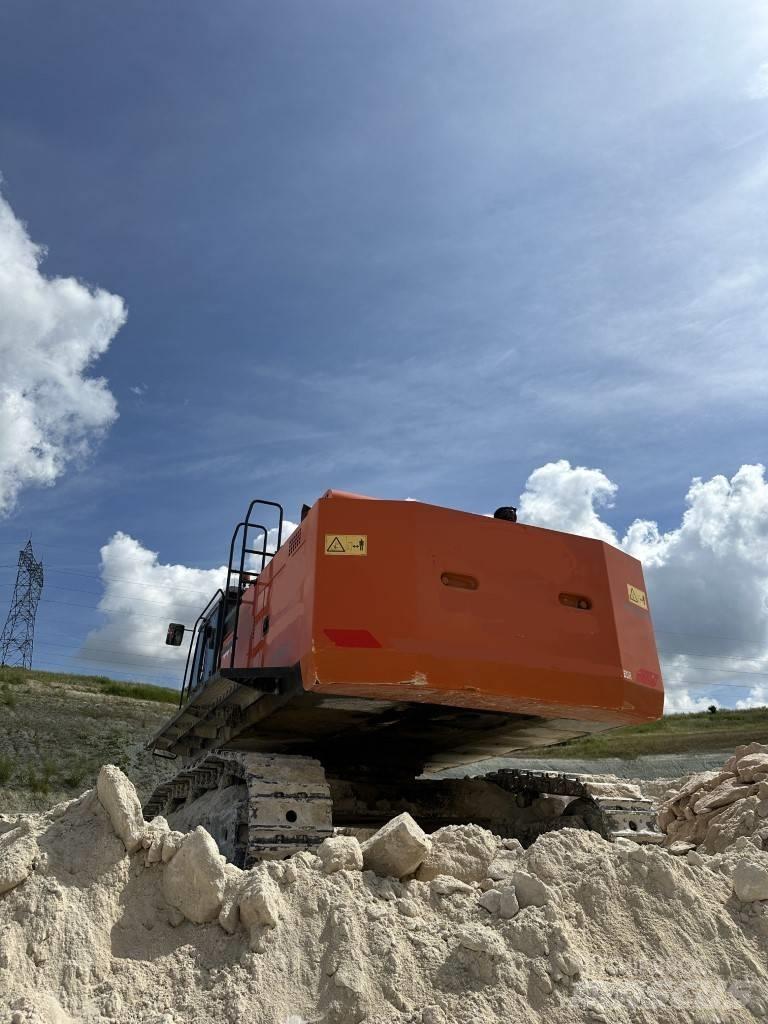 Hitachi ZX 690 LCR-6 Bageri gusjeničari