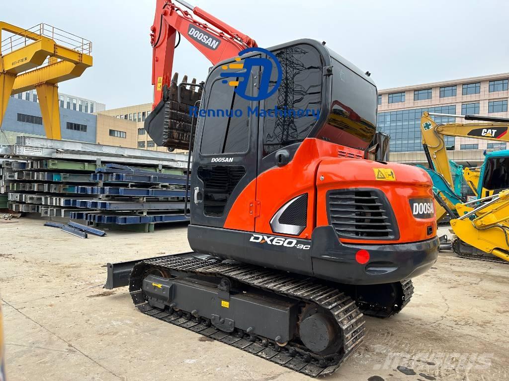 Doosan DX 60 Mini bageri <7t