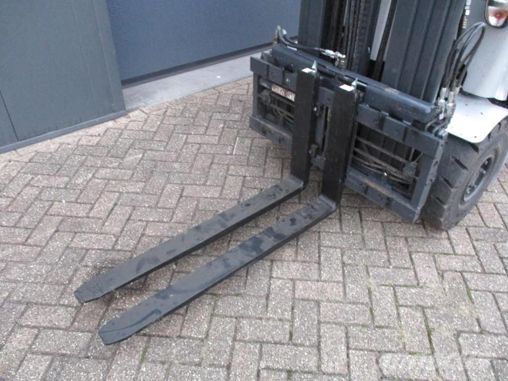 Still RX 60-25 Električni viličari