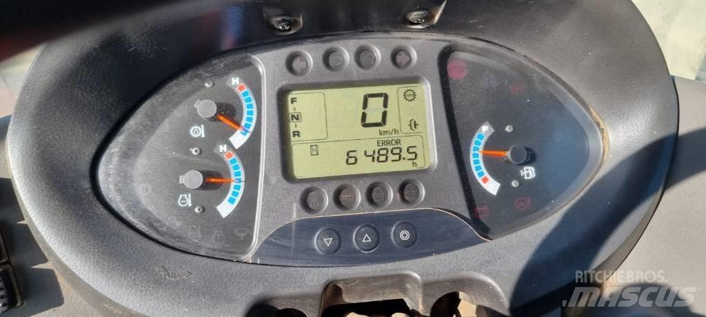 Hitachi ZW 220 Utovarivači na kotačima