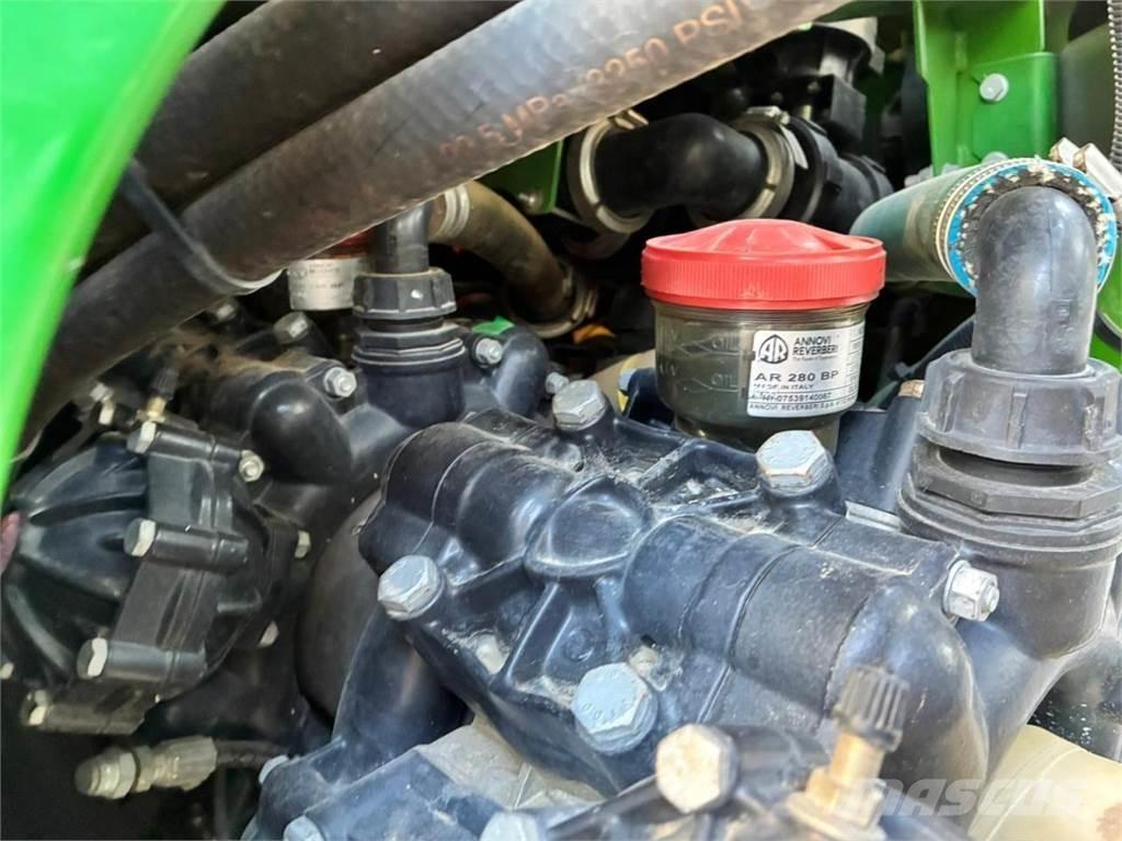 John Deere R952i Vučene prskalice