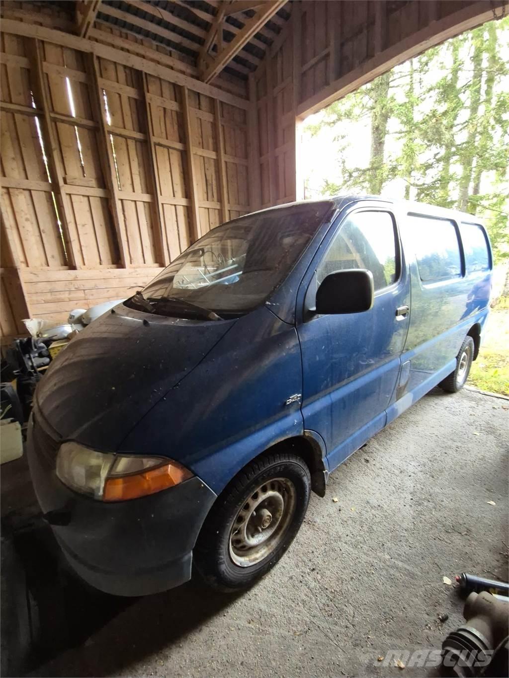 Toyota Hiace Dostavna vozila / kombiji