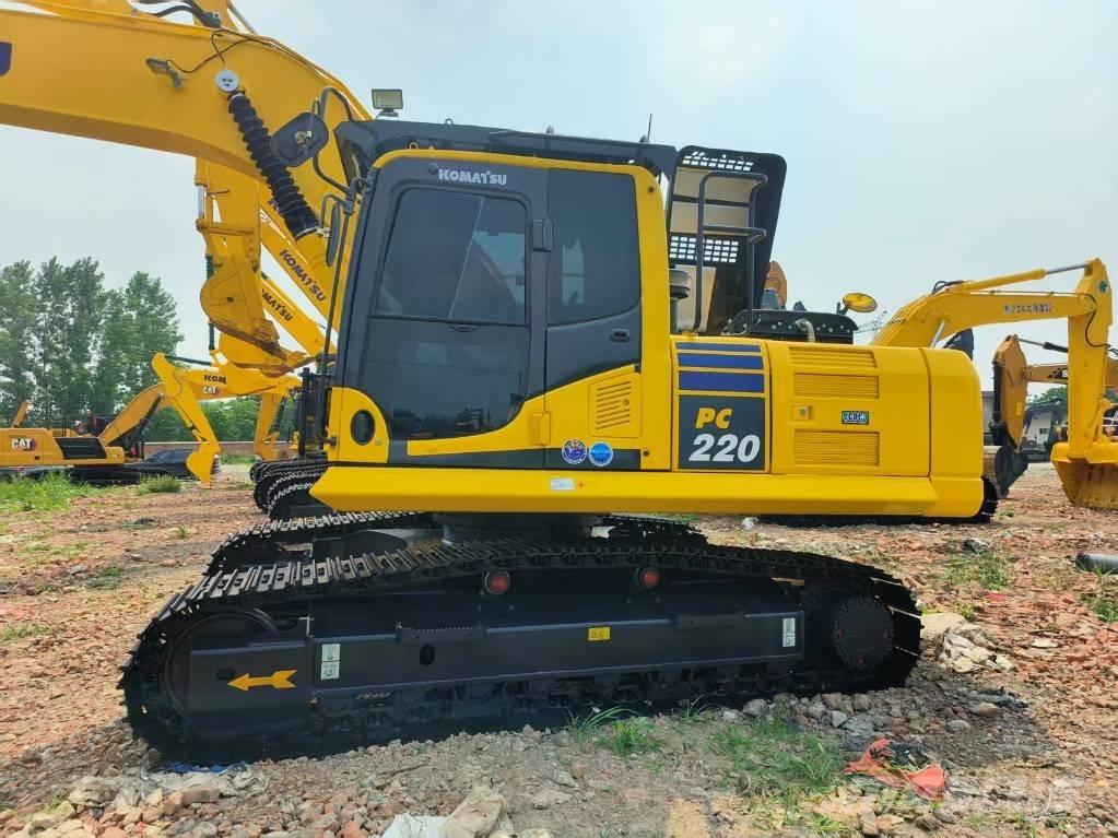 Komatsu PC 220-8 Bageri gusjeničari