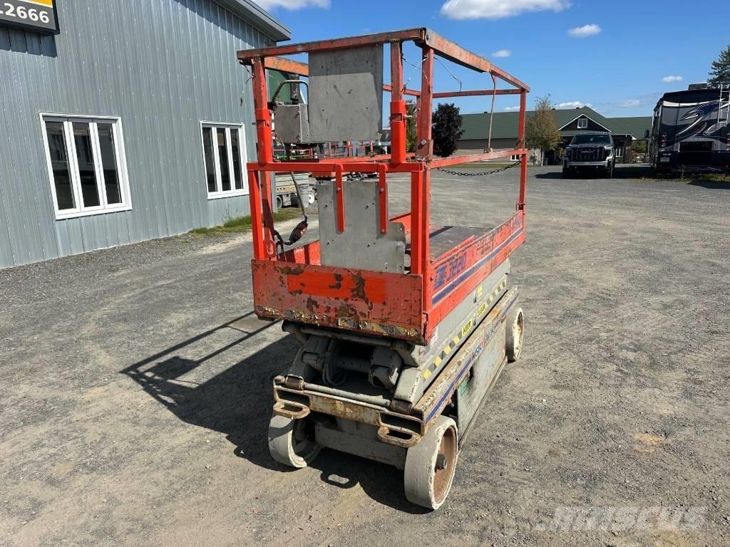 SkyJack SJ 3220 Škaraste platforme