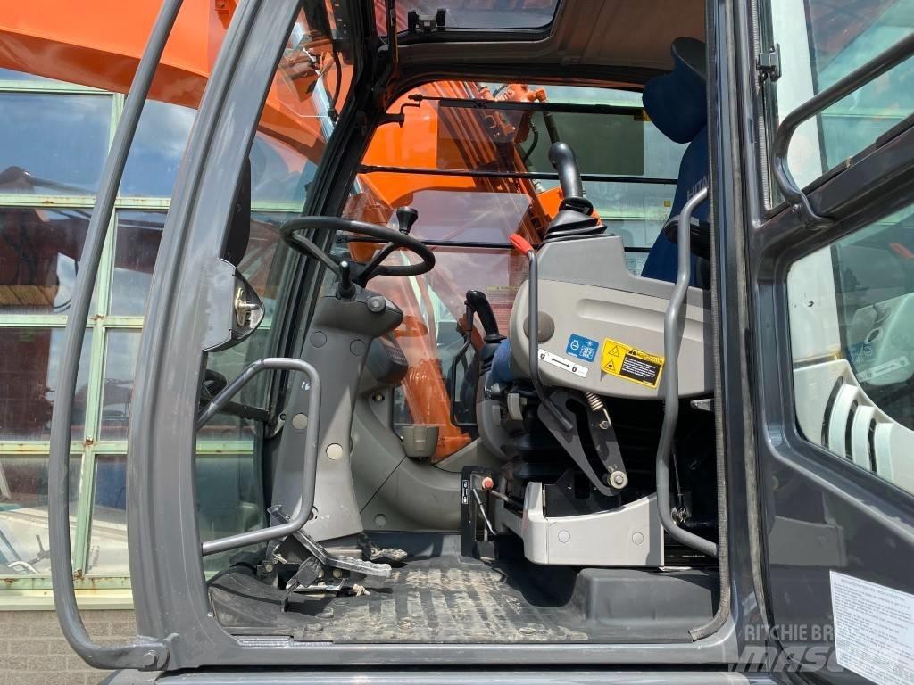 Hitachi Zaxis 140W-3 Bageri na kotačima