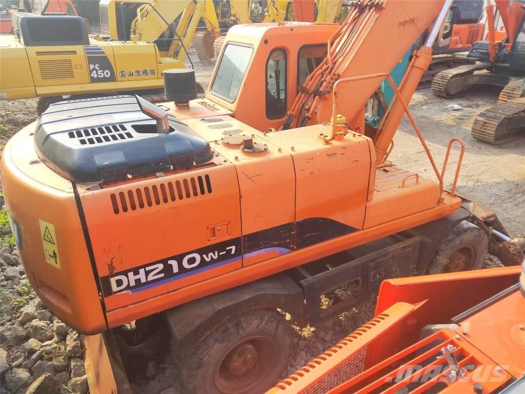 Doosan DH210W-7 Bageri na kotačima
