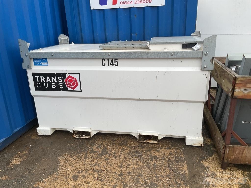 Western 20TCG Fuel and additive tanks