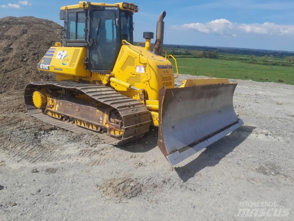 Komatsu D61 PX-24 Buldožeri gusjeničari