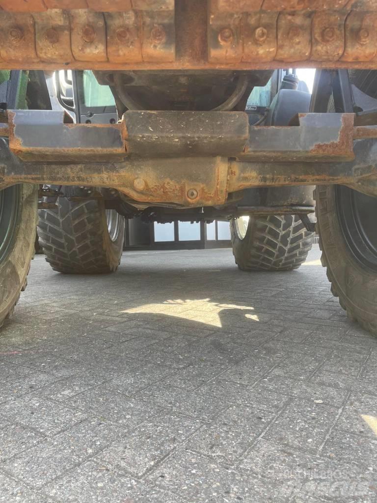 Valtra N 141 Traktori