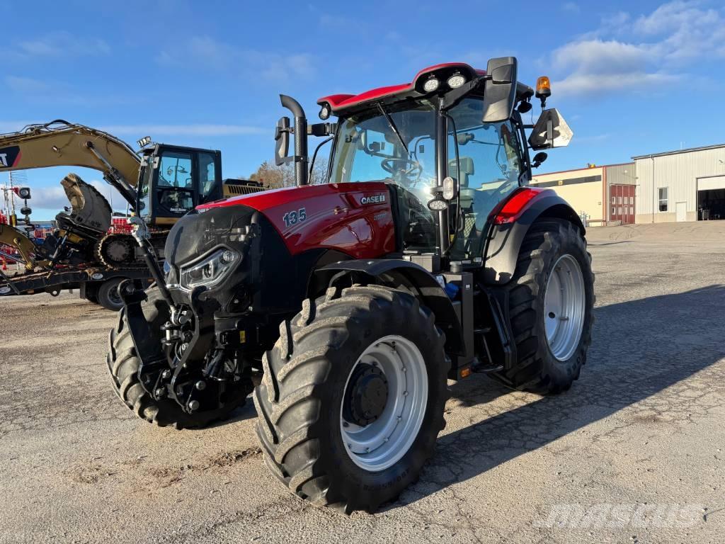 CASE Maxxum 135MC Traktori