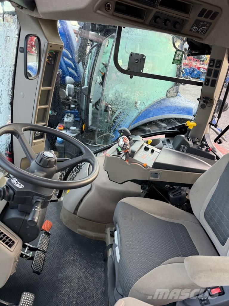 CASE Maxxum 135MC Traktori