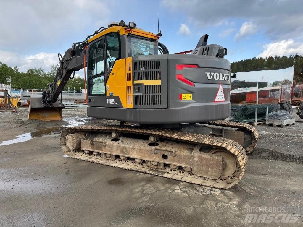 Volvo ECR 235 E Bageri gusjeničari