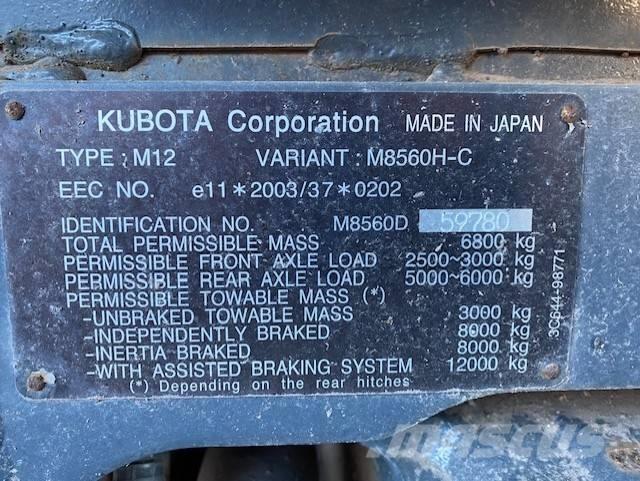 Kubota M 8560 Traktori