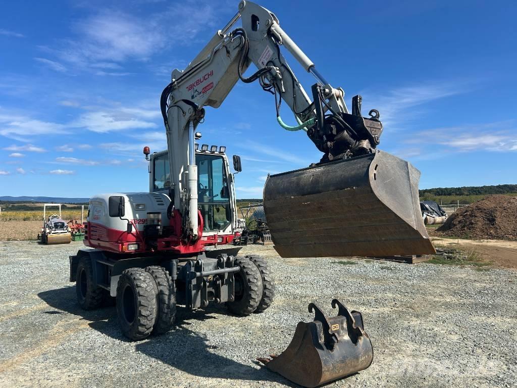 Takeuchi TB 295 W Bageri na kotačima