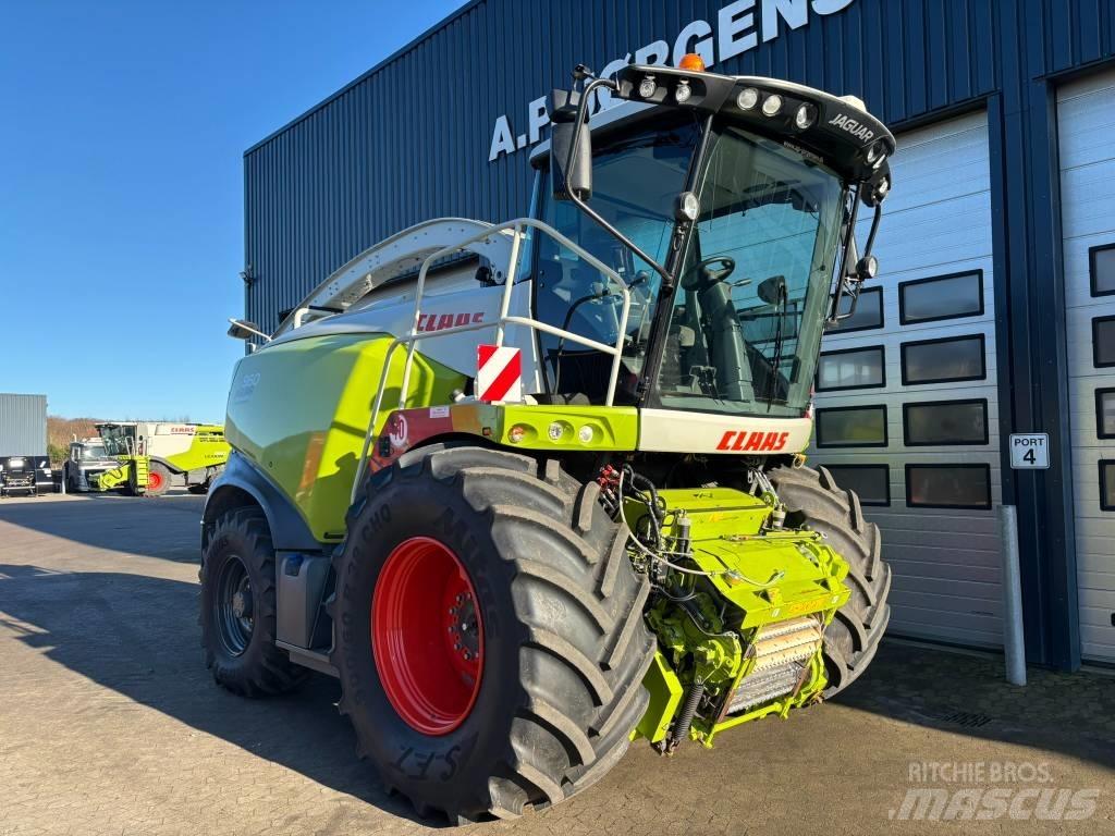 CLAAS Jaguar 960 4WD Strojevi za krmu na vlastiti pogon