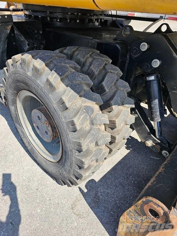 CAT M 318 F Bageri na kotačima