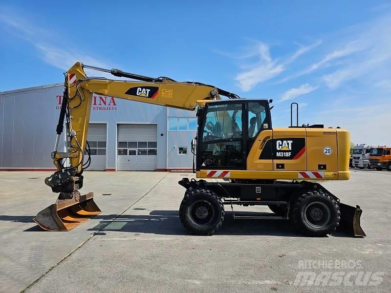 CAT M 318 F Bageri na kotačima