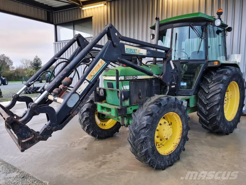 John Deere 2850 Traktori
