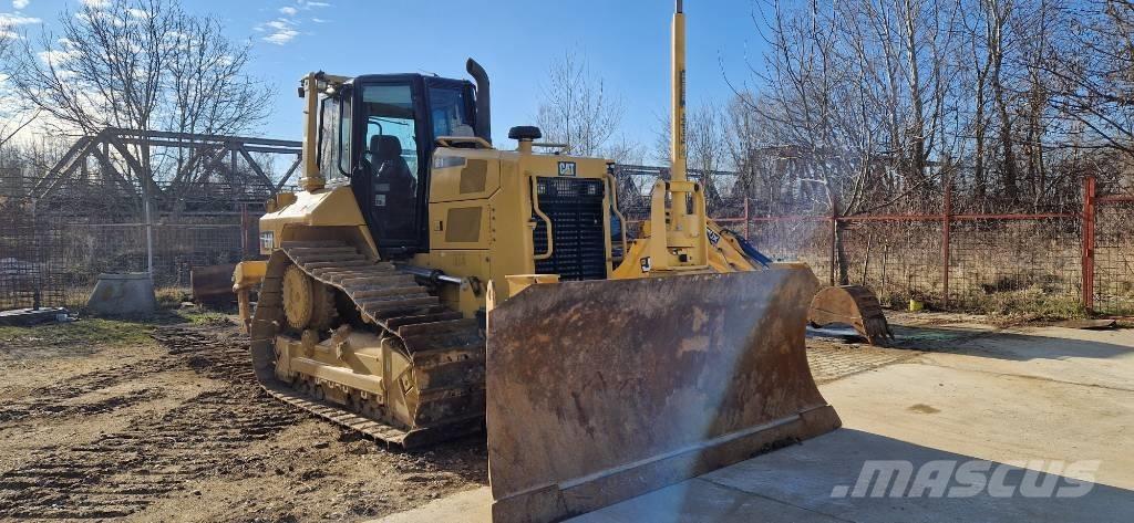 CAT D 6 N XL Buldožeri gusjeničari
