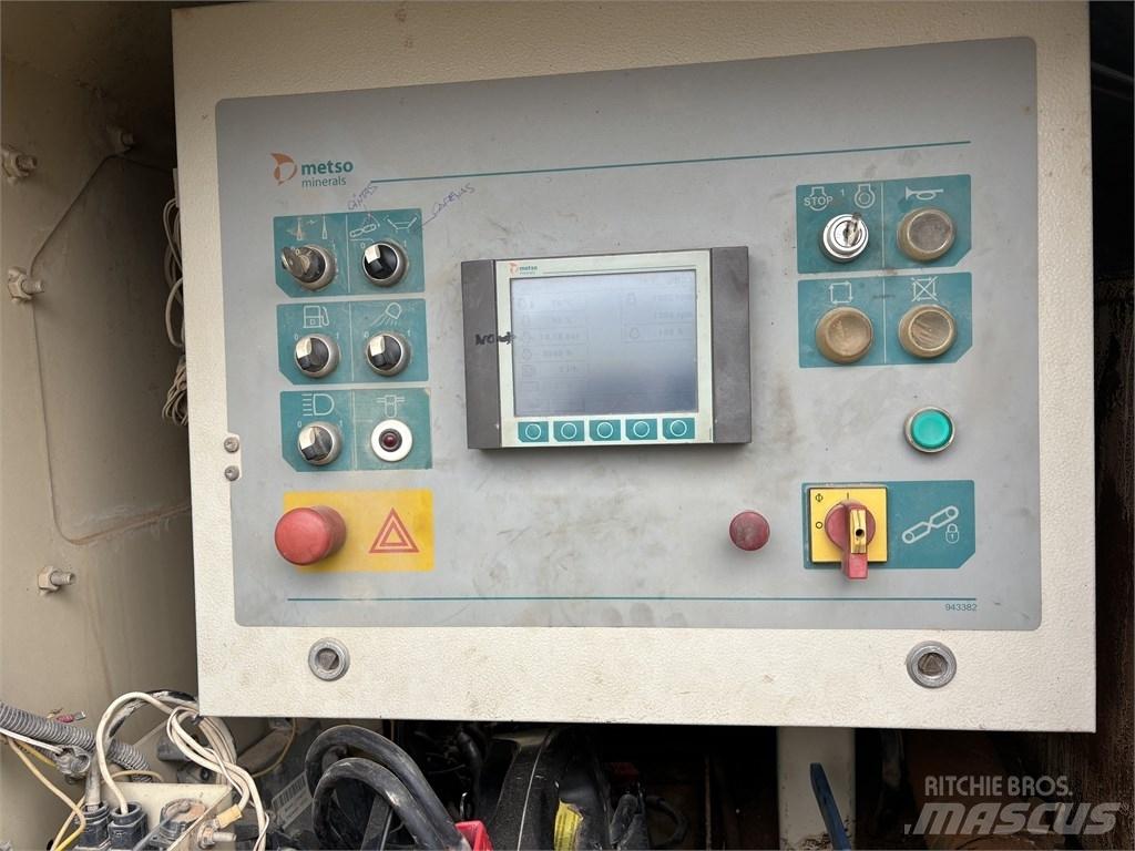 Metso Nordberg ST352 Mobilna sita
