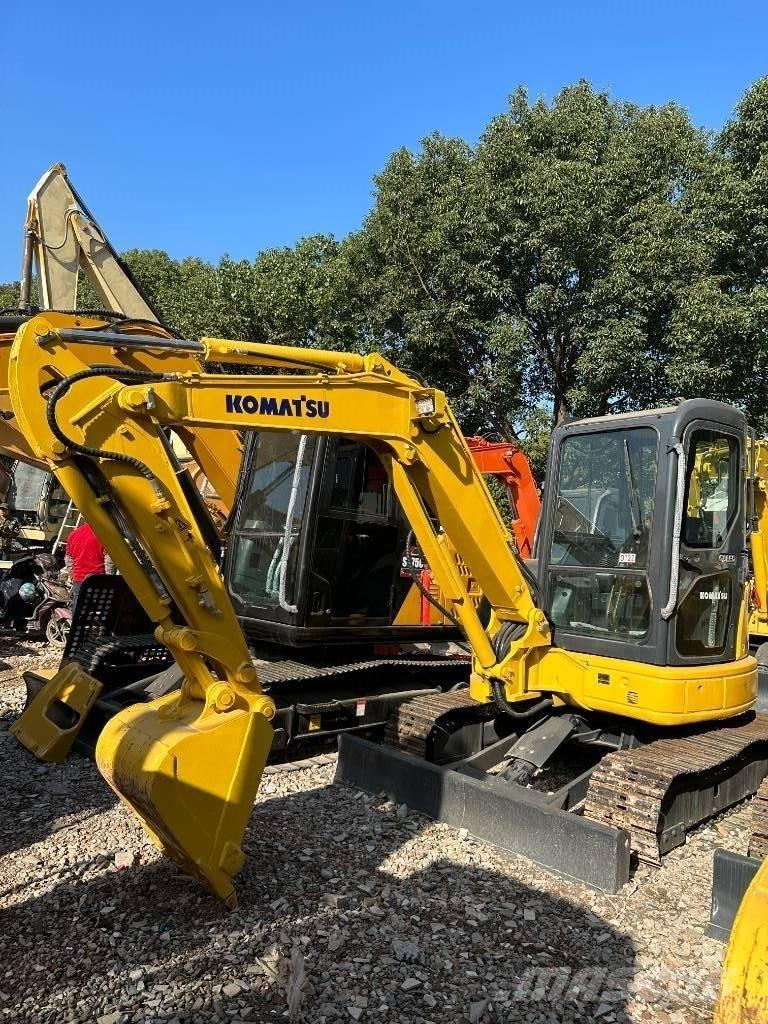 Komatsu PC 40 Bageri gusjeničari