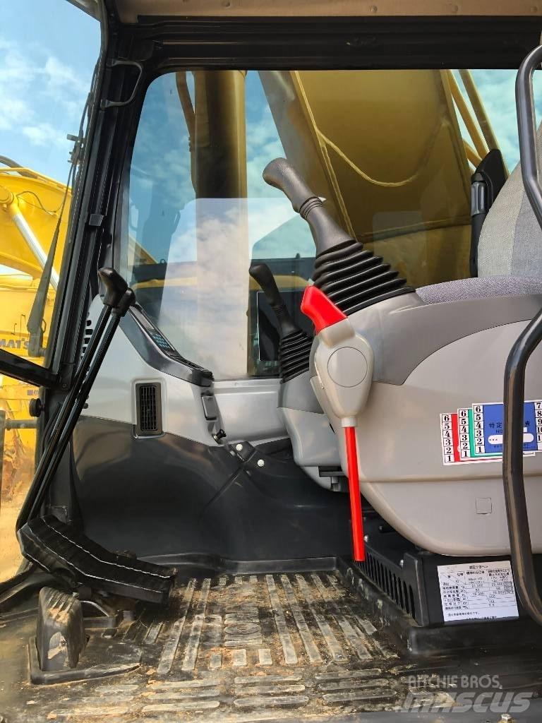 Komatsu 350 Bageri gusjeničari