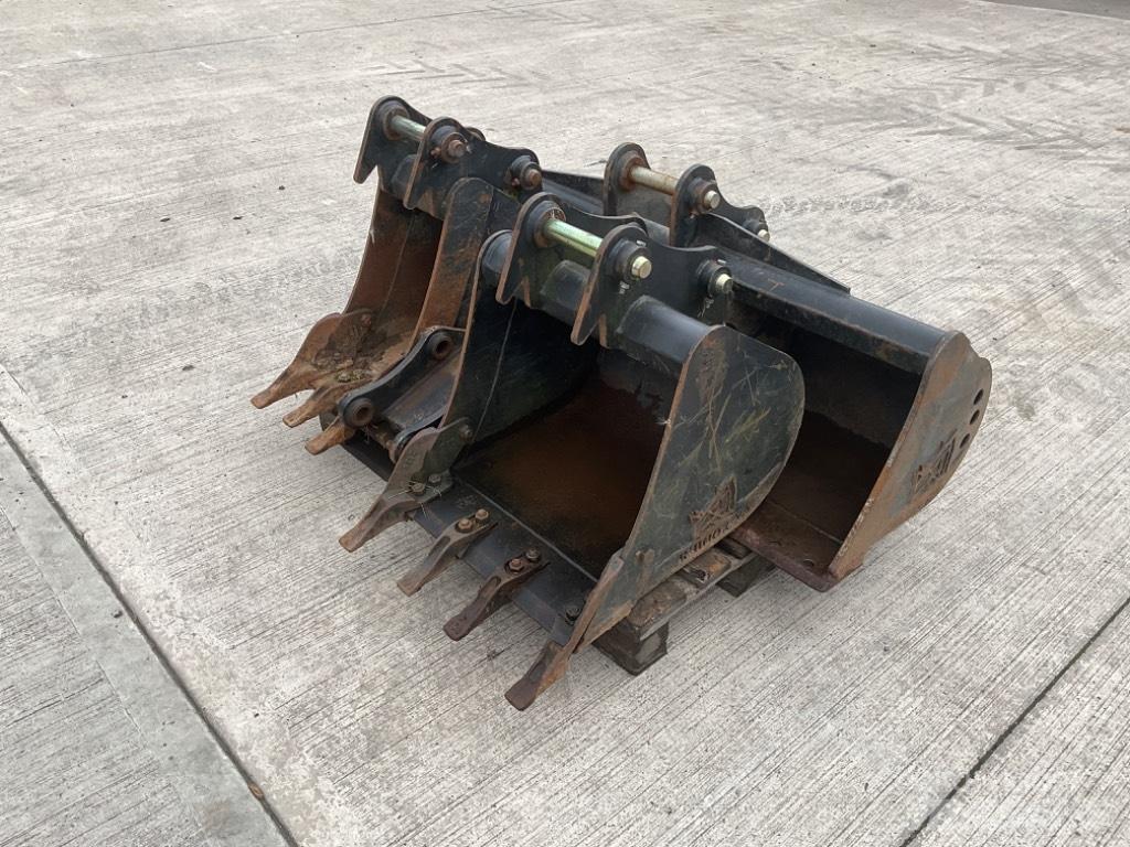 Rhinox Buckets Mini bageri <7t