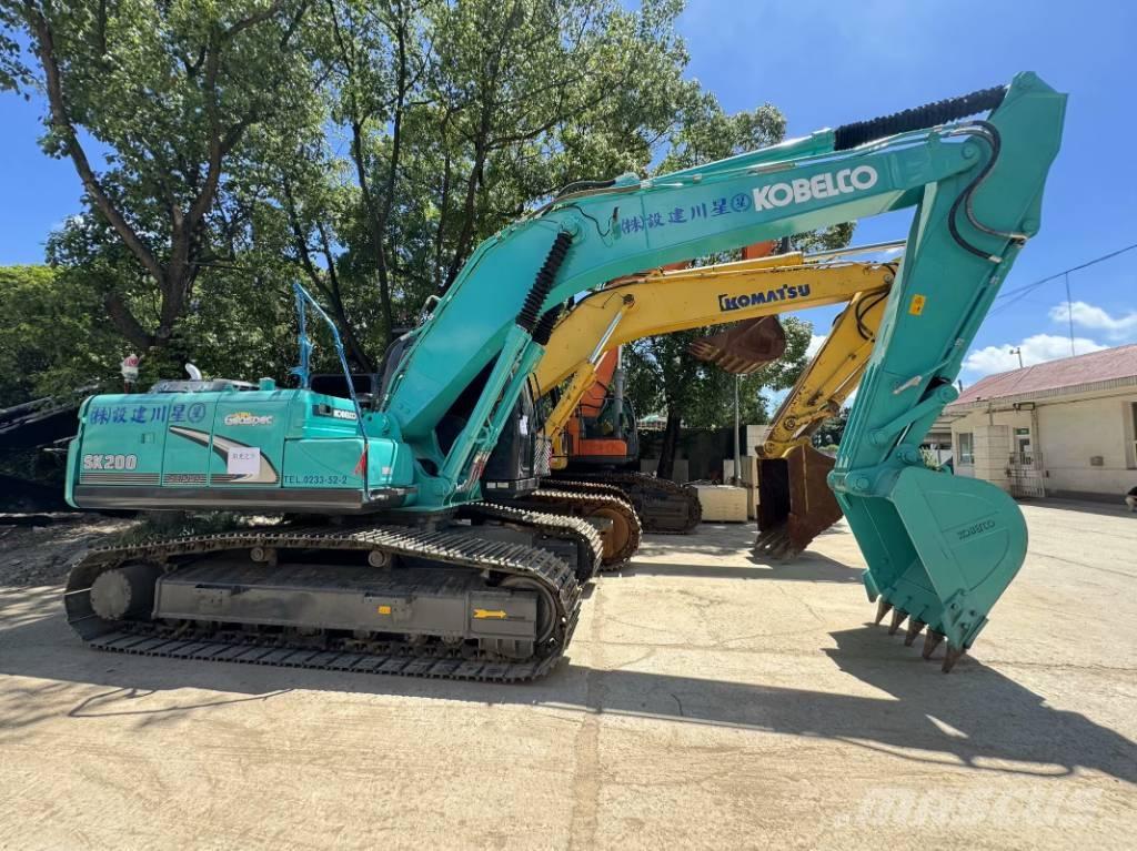 Kobelco SK200-8 Bageri gusjeničari