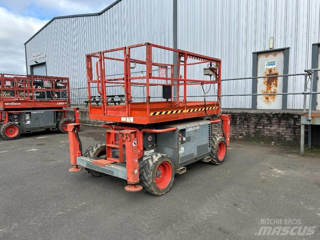 SkyJack SJ 6826 RT Škaraste platforme